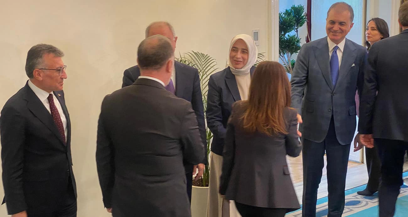 AK Parti heyeti, DEM Parti heyeti ile görüştü