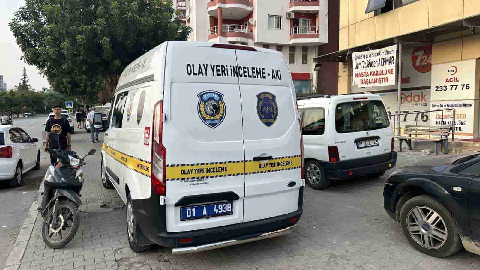 Balkondan dengesini kaybedip düşen çocuk öldü