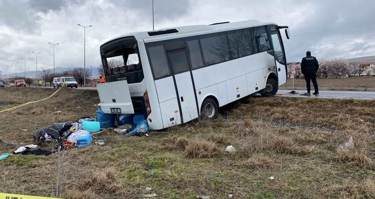 Cezaevi nakil aracı devrildi: 1’i ağır 11 yaralı