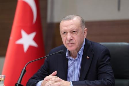 Cumhurbaşkanı Erdoğan depremin vurduğu illerin valileriyle görüştü