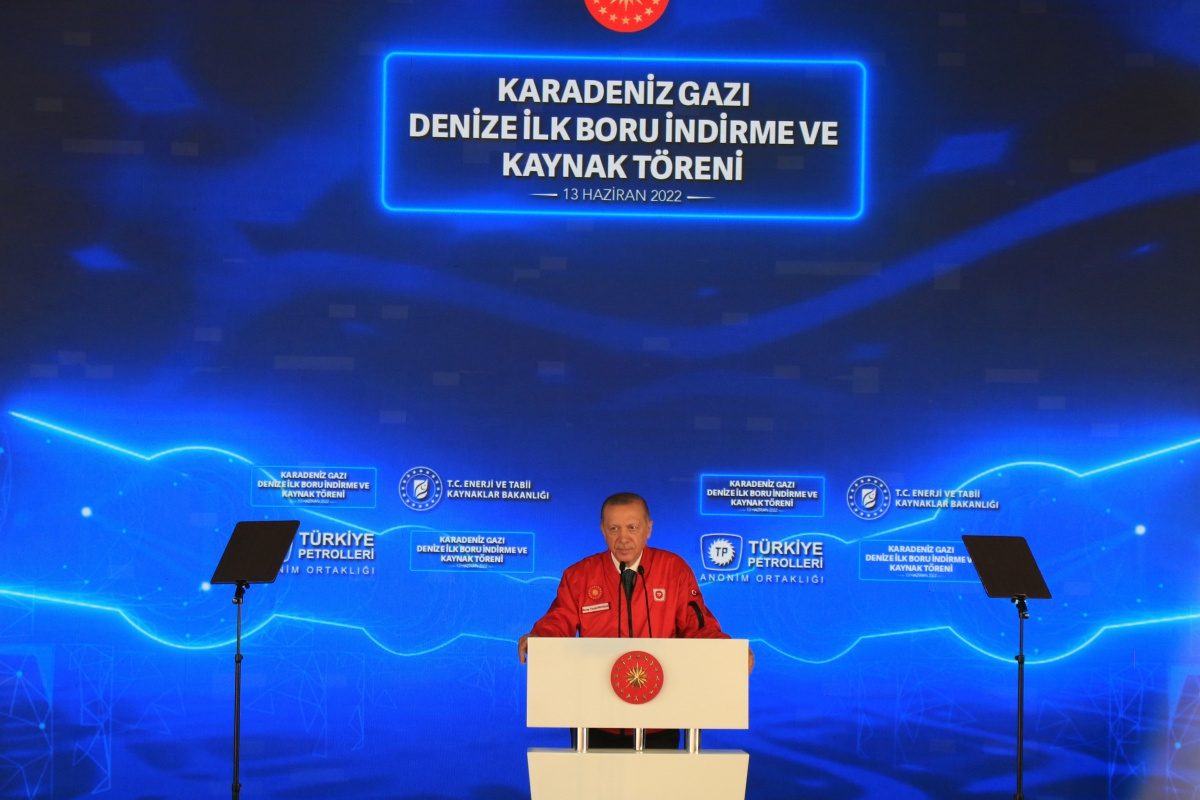 Cumhurbaşkanı Erdoğan: 'İlk gaz 2023'te sistemde olacak'