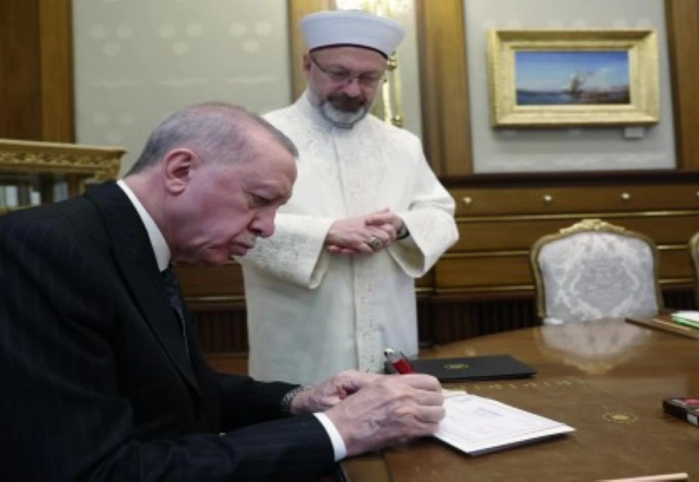 Cumhurbaşkanı Erdoğan kurban bağışını Türkiye Diyanet Vakfı’na yaptı