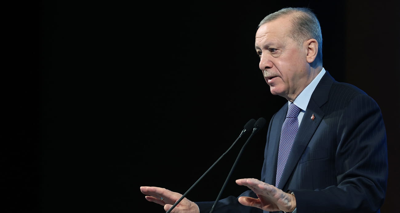 Cumhurbaşkanı Erdoğan, seçim beyannamesini açıkladı