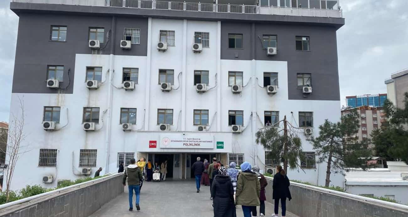 Diyarbakır’da 10 yaşındaki çocuk, dişini çektirdikten sonra hayatını kaybetti