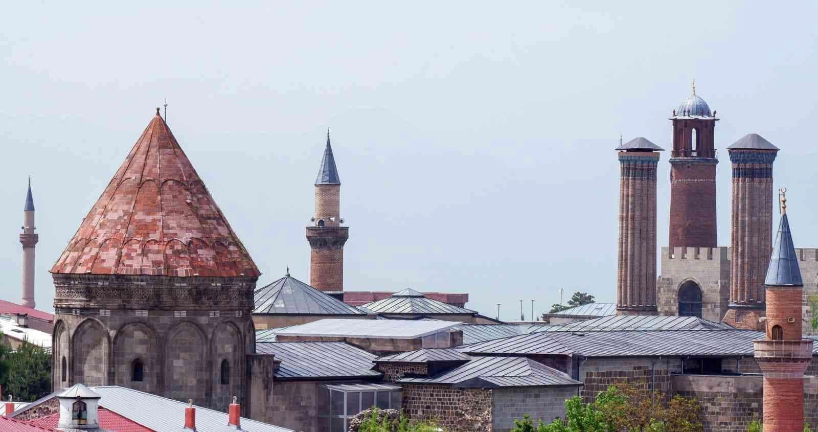 Erzurum’un beşeri kalkınma endeksi 0,815 oldu