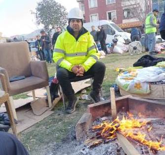 Erzurumlu iş insanının deprem çıkarması