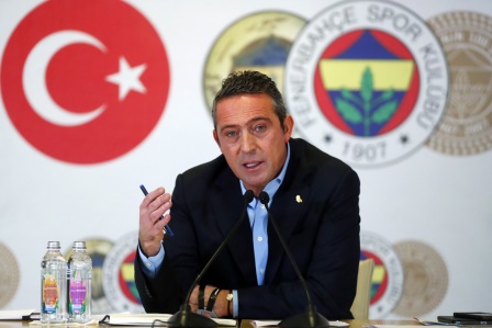 Fenerbahçe Başkanı Ali Koç'tan Galatasaray Başkanı Özbek'e çağrıFenerbahçe Başkanı Ali Koç'tan Galatasaray Başkanı Özbek'e çağrı