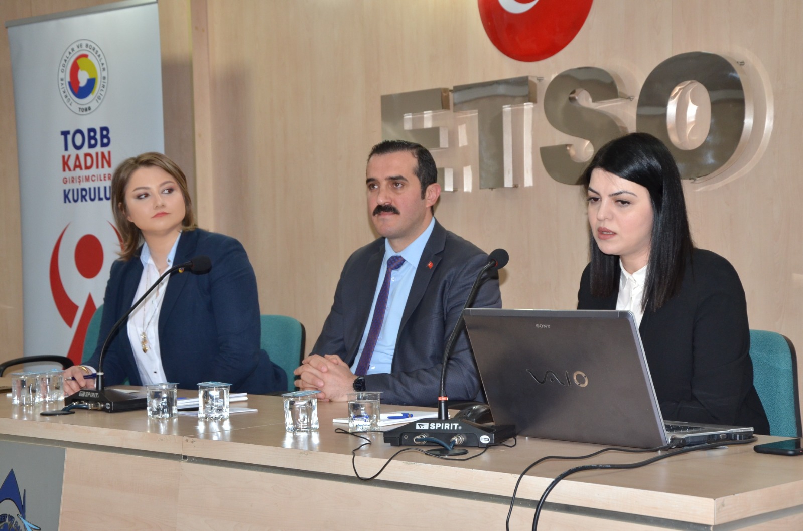 Girişimci kadınlara KOSGEB destekleri anlatıldı
