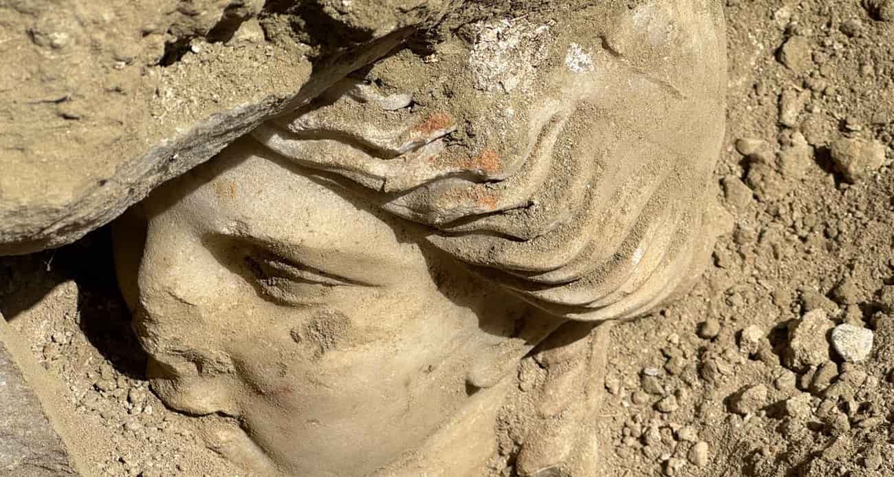 Hygieia’nın başı 2 bin 100 yıl sonra güneşi gördü