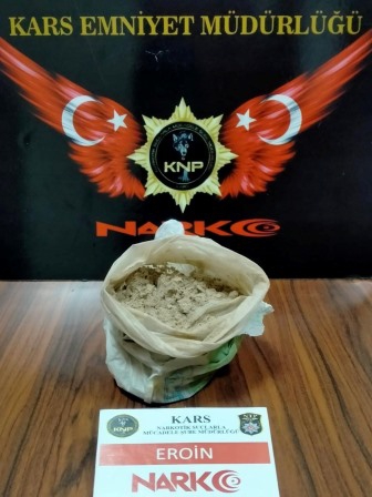 Kars'taki uyuşturucu operasyonunda 5 tutuklama