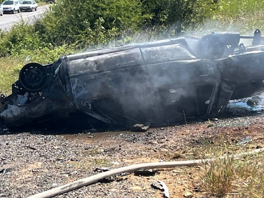Manisa’da feci kaza: Araç sürücüsü yanarak can verdi, 7 kişi yaralandı