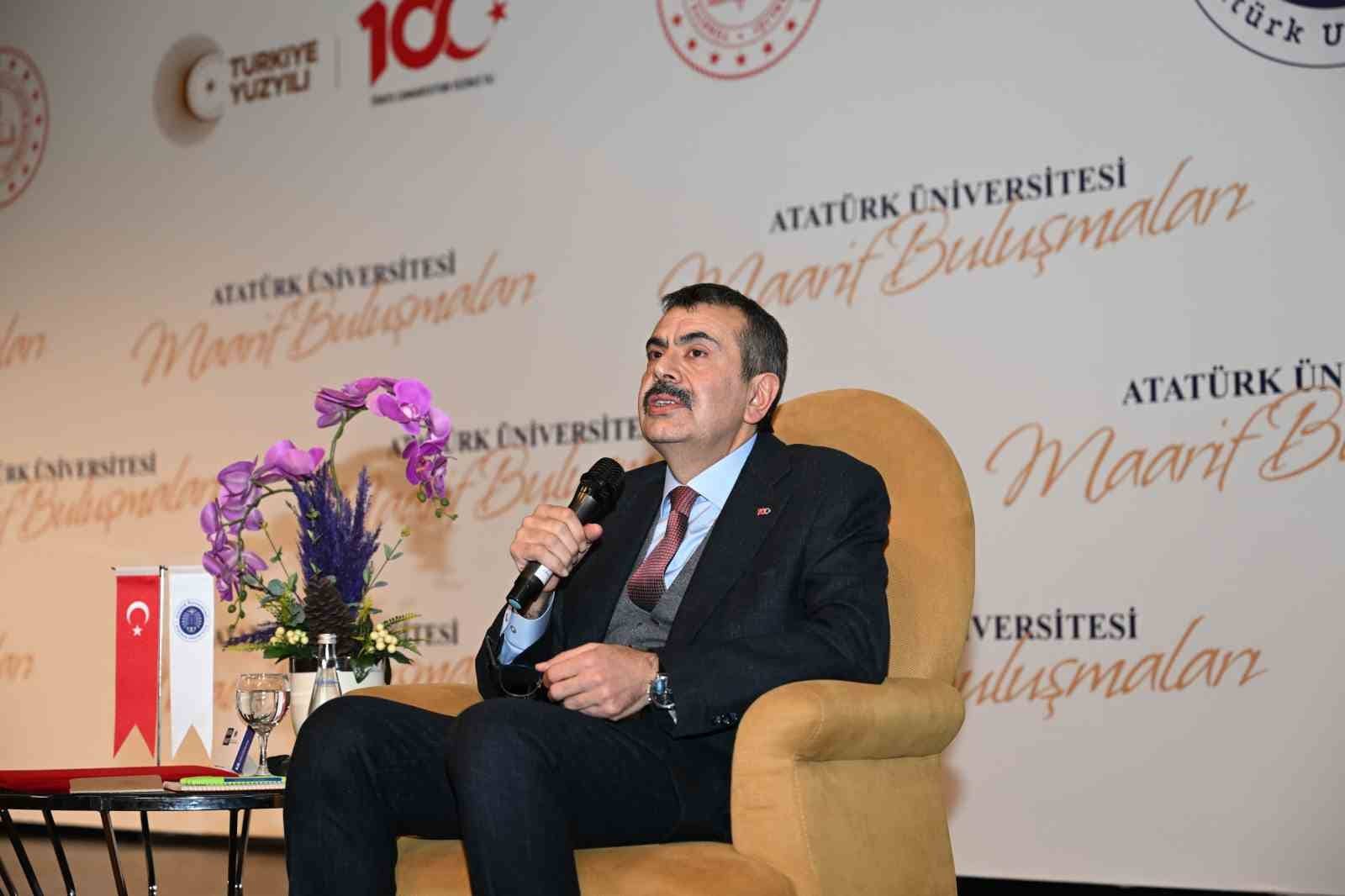 Milli Eğitim Bakanı Tekin, Erzurum’da ‘Maarif Buluşmaları’na katıldı