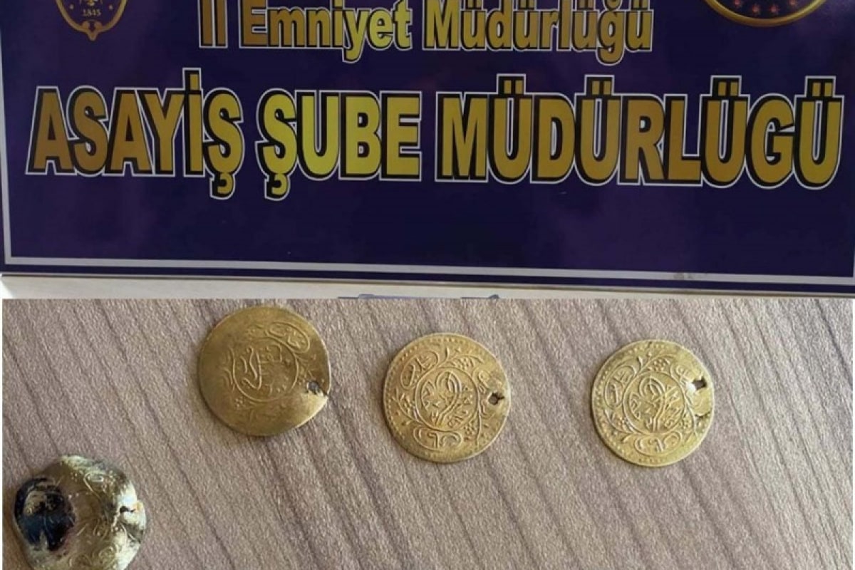 Şüpheli araçtan uyuşturucu ve tarihi eser çıktı